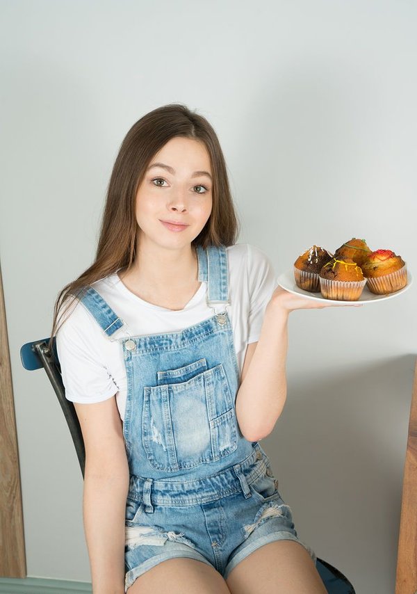 Вика, 18 лет, 0 размер груди
